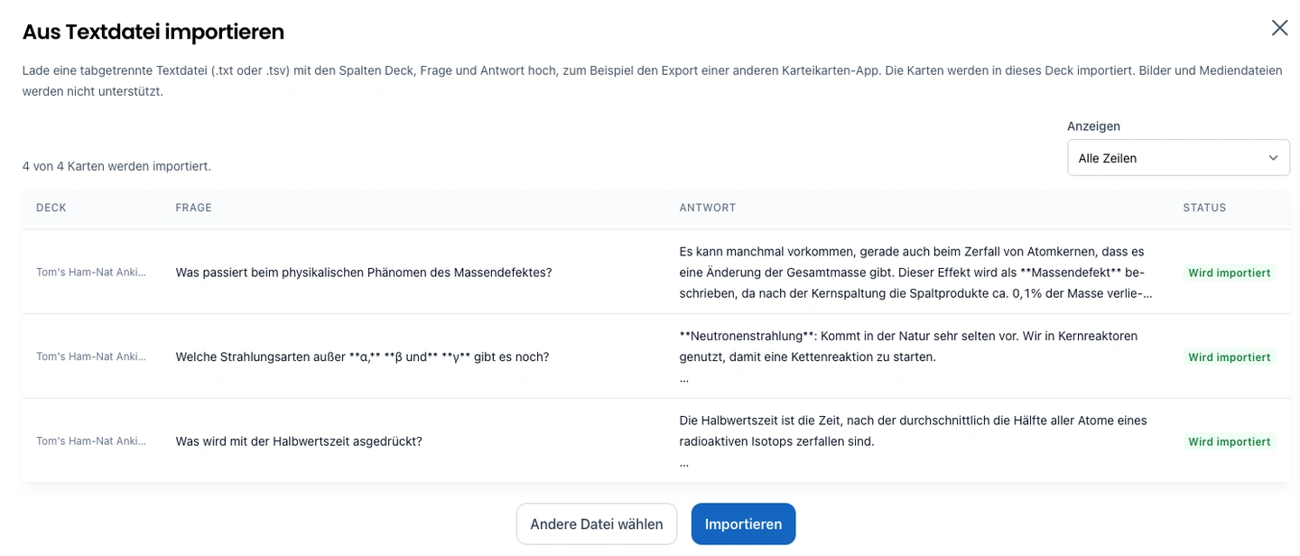 Import-Dialog zum Hochladen einer Textdatei mit Karteikarten für ein Lern-Deck, inklusive Vorschautabelle der zu importierenden Lerninhalte.